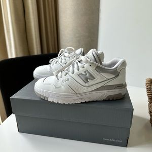 New Balance 550 - Women’s BB550 Sneakers in White/Grey